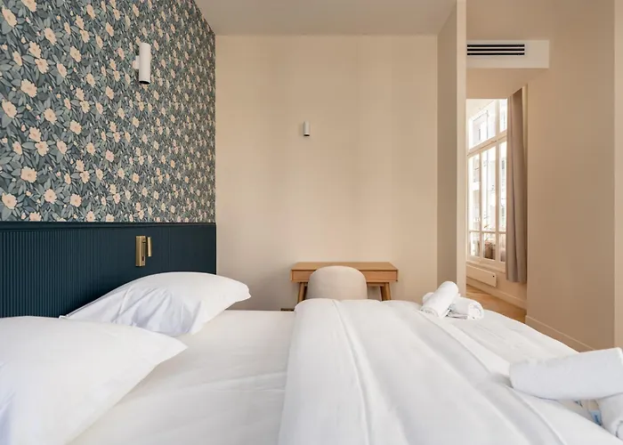 Chic For 2 Near Bastille Apartment *